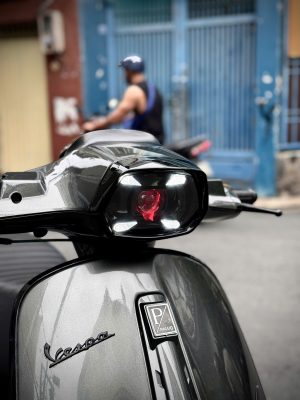 VESPA SPRINT 2022 XÁM TITAN NHIỀU ĐỒ CHƠI 3 z6693080304461 c27d44b764452e936560d60cfe914943