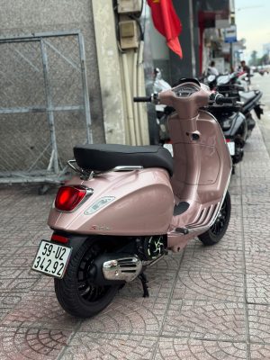 VESPA SPRINT 2019 HỒNG POSCHE 2 z6983641562785 3d20ad550745d81255c7f4d49555c153
