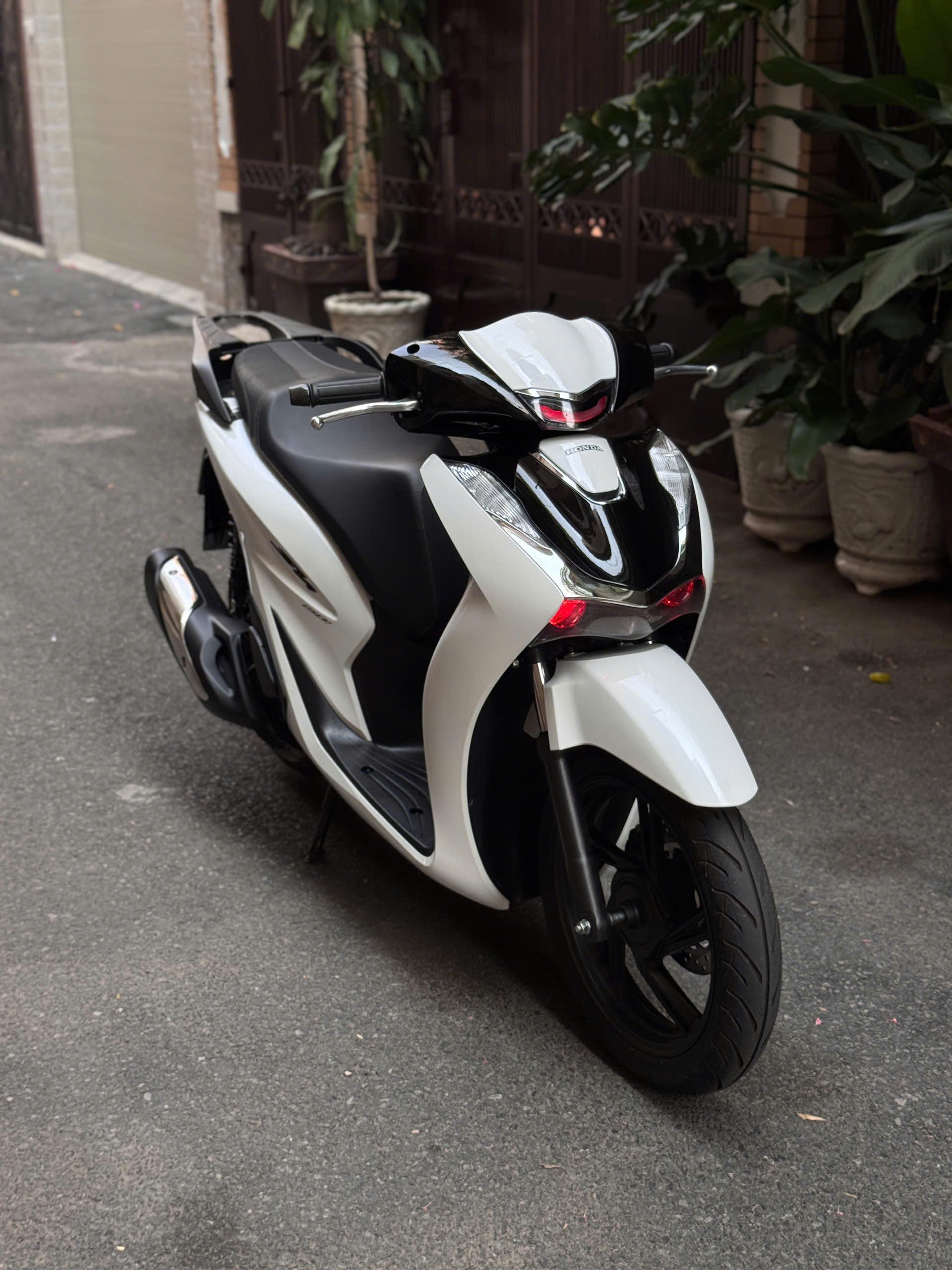 z7682897936071 196ff6b800316d3a37f4536ffe142c81